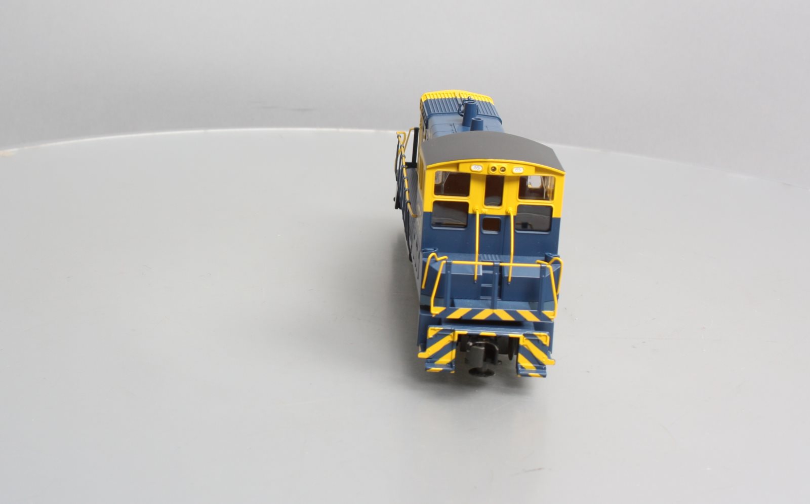 MTH 30-2465-3 O Gauge Alaska AW1500 Diesel Switcher Non-Powered NIB