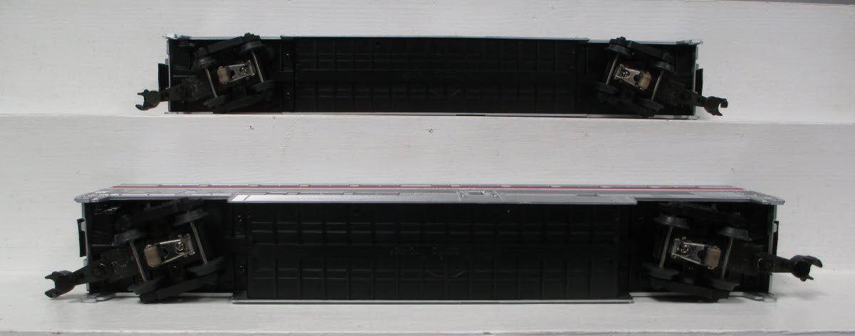 MTH 20-6539 O Amtrak 3 Stripe SuperLiner Slpr/Diner Passenger Car Set (Set of 2) NIB