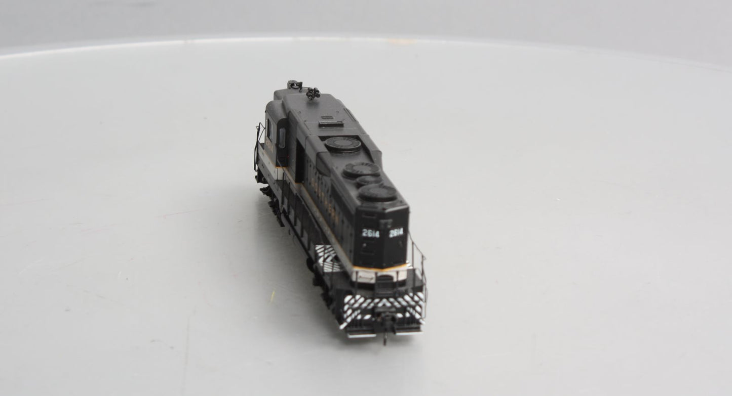 Walthers 920-48864 Proto HO Scale EMD GP30 Std SOU #2614