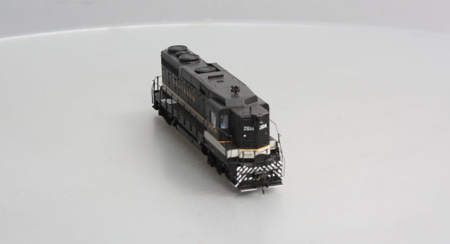 Walthers 920-48864 Proto HO Scale EMD GP30 Std SOU #2614