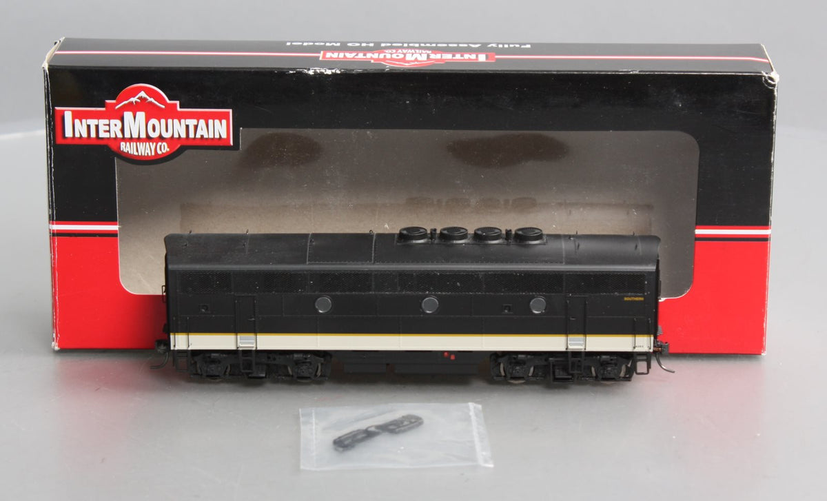 InterMountain 49630-01 HO Scale Southern F3B Diesel B Unit #4353 LN/Box