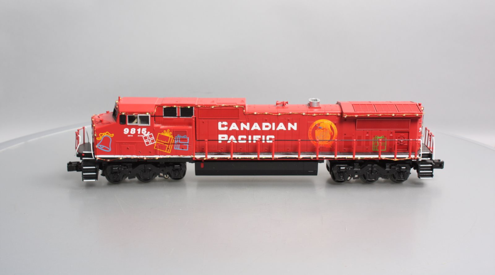 MTH 30-20639-1 O Scale CP Dash-8 Diesel Engine w/PS3 & LED Lights #9815