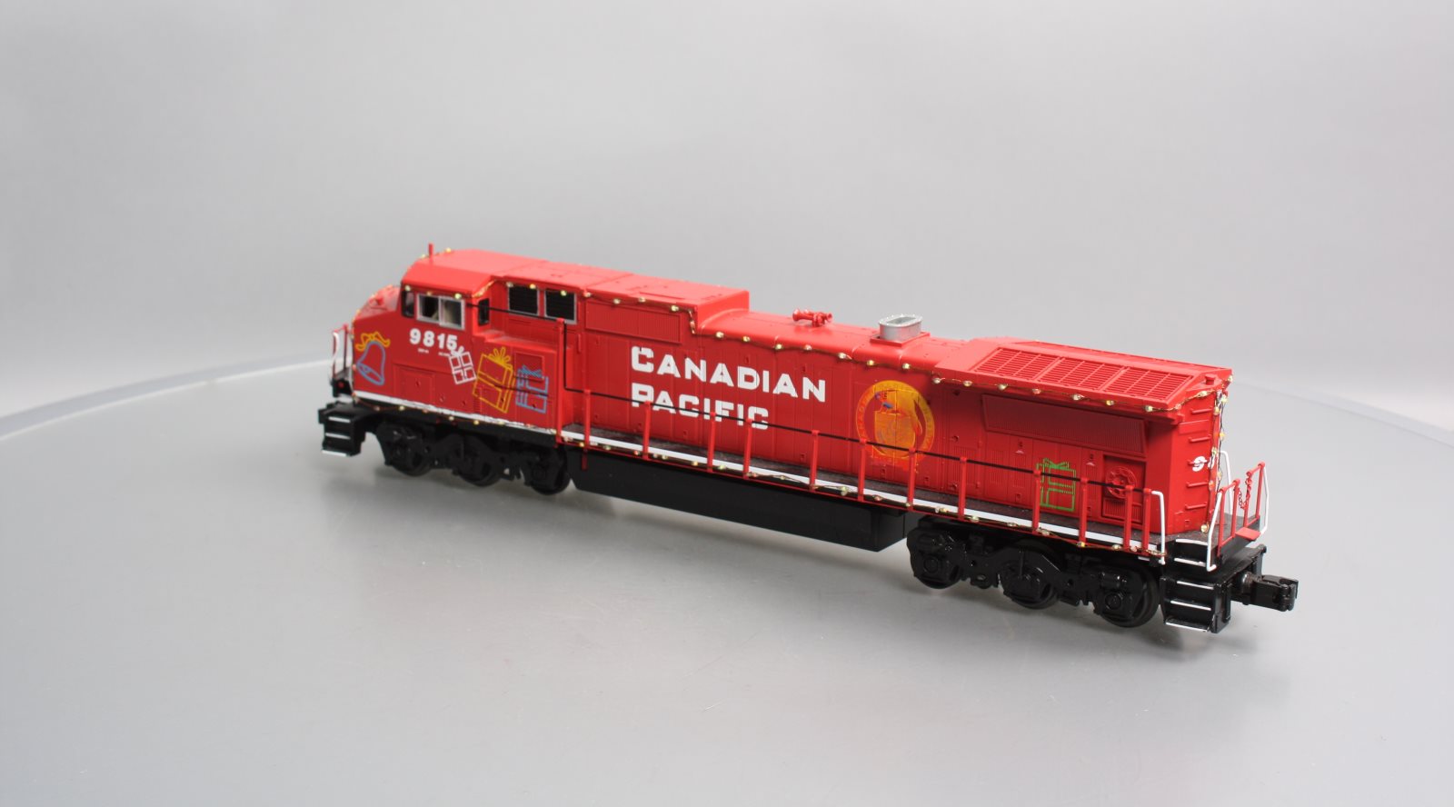 MTH 30-20639-1 O Scale CP Dash-8 Diesel Engine w/PS3 & LED Lights #9815