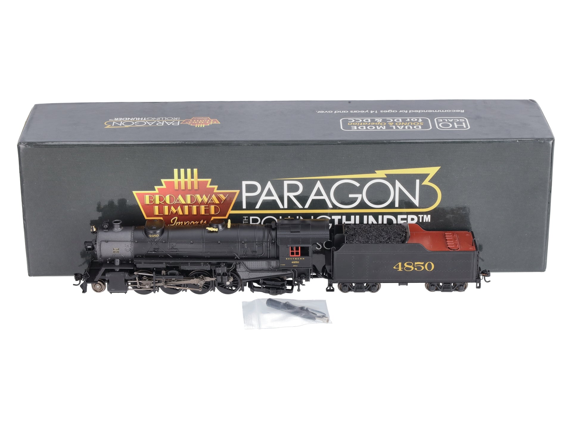 Broadway Limited 5555 HO Southern P3 2-8-2 Heavy Mikado with Sound & DCC #4850