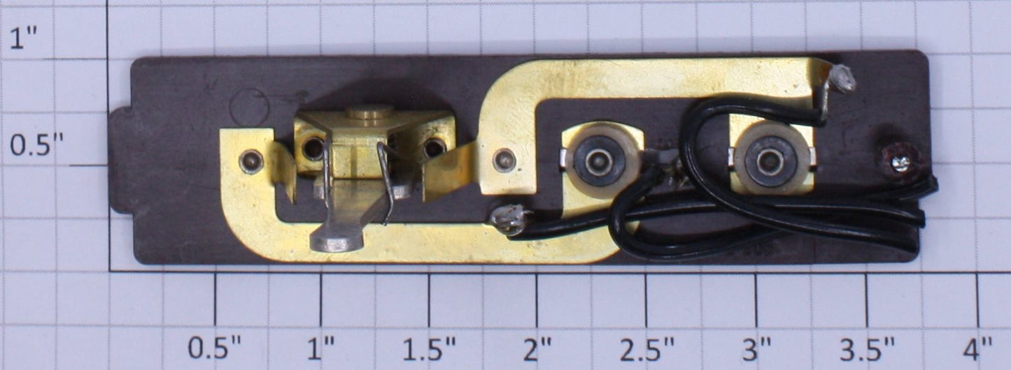 Lionel O22C-1 MPC Brown Controller Base without Bulb Sockets