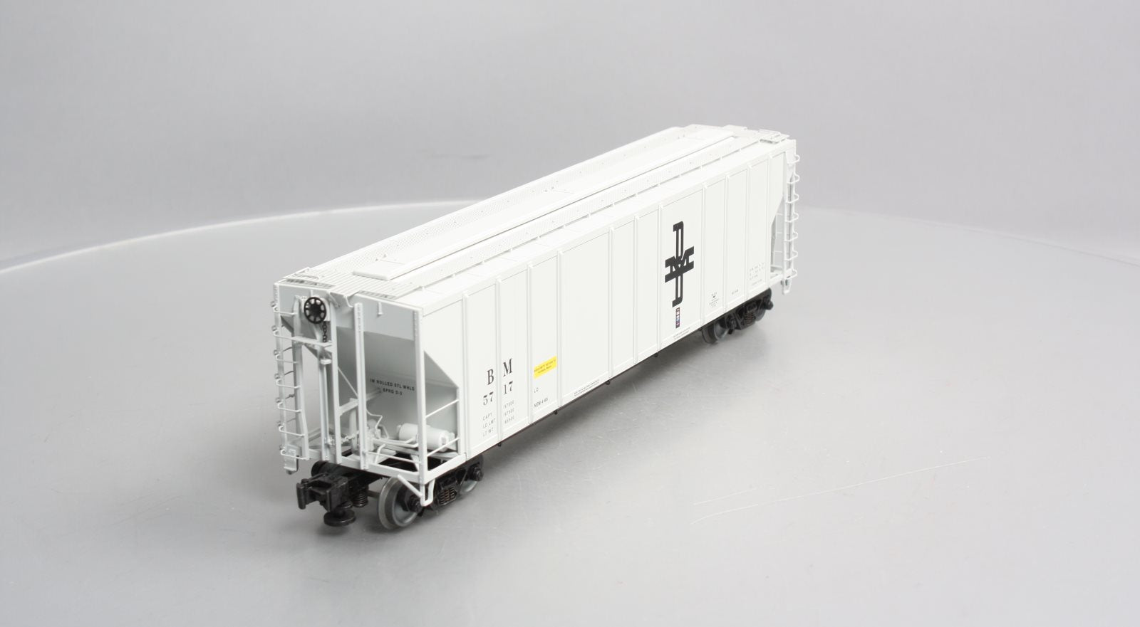 Lionel 6-84123 O Boston & Maine PS-2CD Covered Hopper