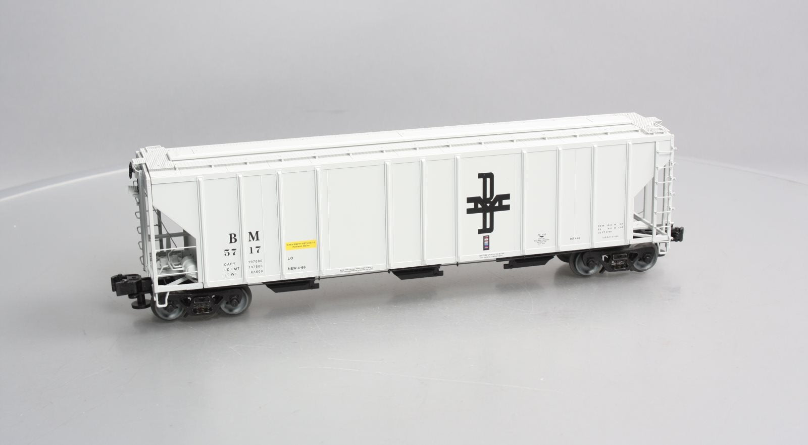 Lionel 6-84123 O Boston & Maine PS-2CD Covered Hopper