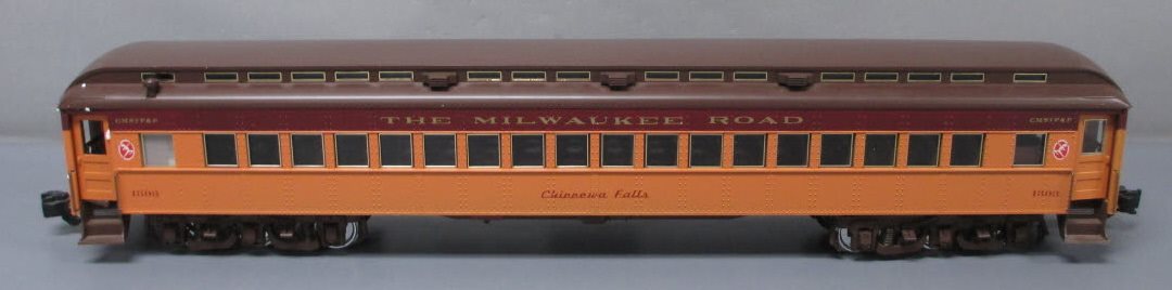 Aristo-Craft 31303 G Scale Milwaukee Heavyweight Passenger Car LN/Box