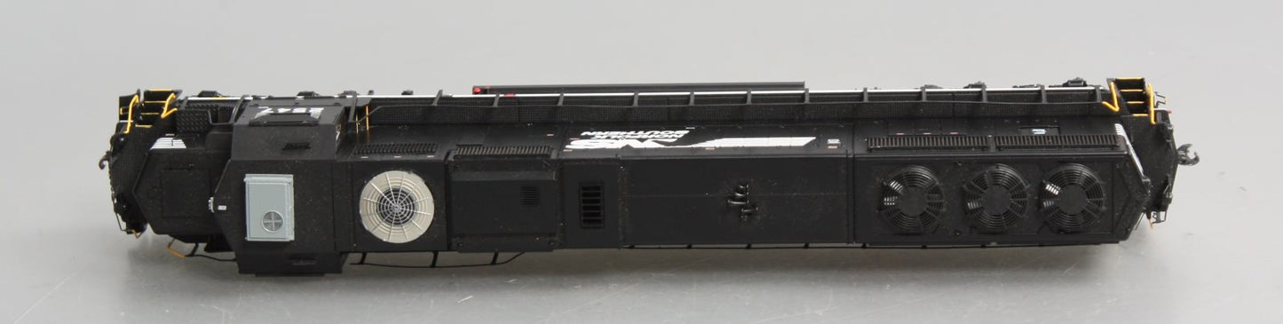 Athearn G70612 HO Norfolk Southern SD70 Diesel Locomotive w/DCC & Sound #2547