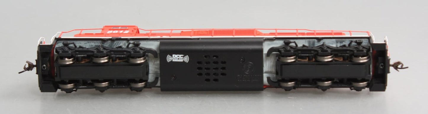 Bachmann 67201 HO CP Rail EMD SD40-2 Diesel Locomotive with Sound and DCC #5612