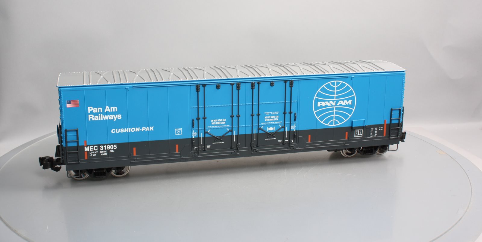 Aristo-Craft 50016P G Pan Am 53' Evans Boxcar # 31905 - Metal Wheels