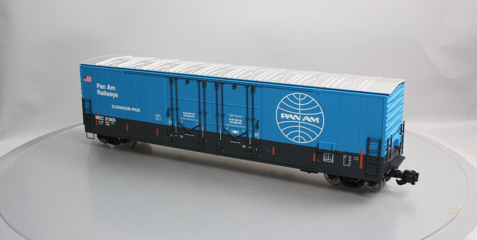 Aristo-Craft 50016P G Pan Am 53' Evans Boxcar # 31905 - Metal Wheels
