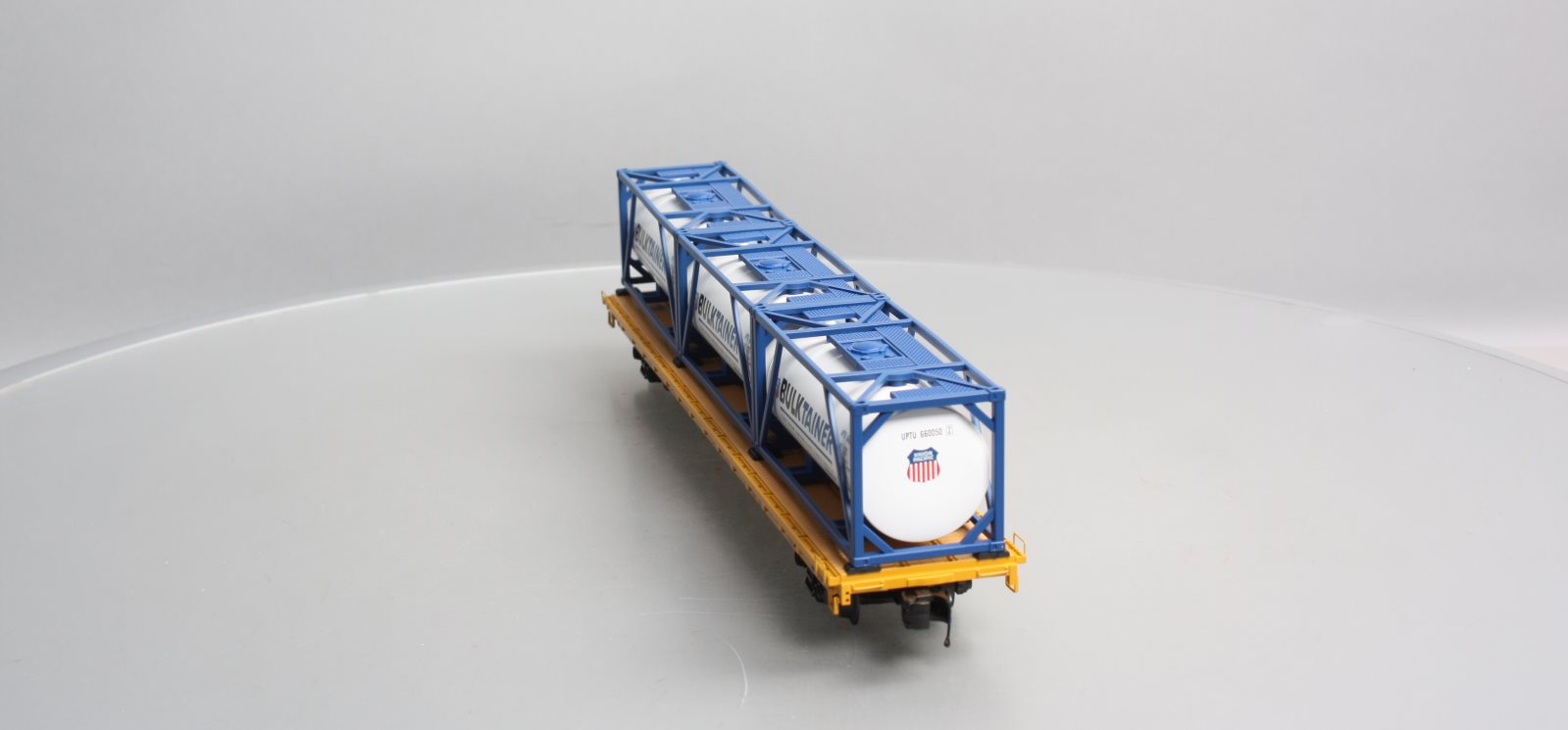 MTH 20-95241 O Gauge Union Pacific Flat Car w/ Tank Containers LN/Box