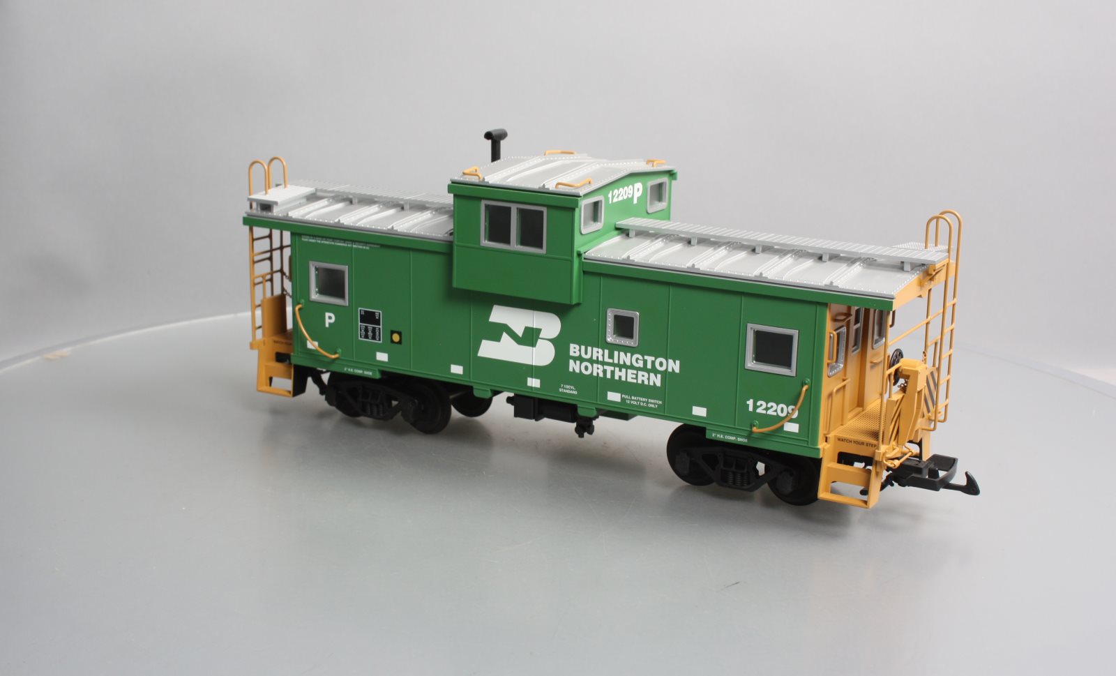 USA Trains R12116 G Burlington Northern Illuminated Extended Vision Caboose