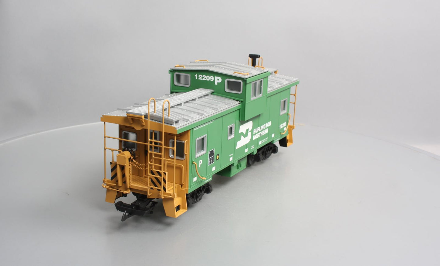 USA Trains R12116 G Burlington Northern Illuminated Extended Vision Caboose