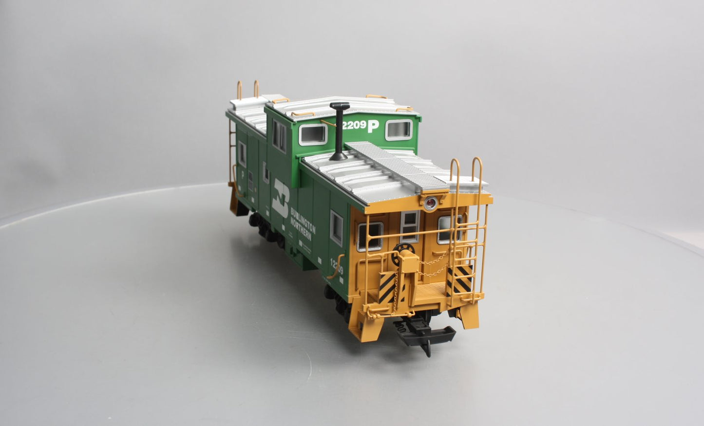 USA Trains R12116 G Burlington Northern Illuminated Extended Vision Caboose