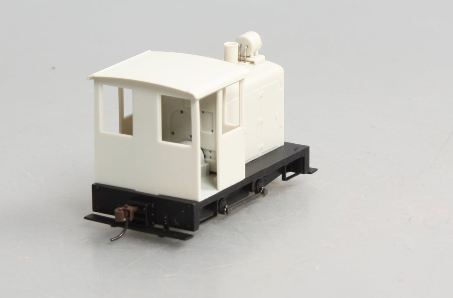 Bachmann Spectrum 28199 On30 Undecorated 0-4-0 Side Rod Gas Mech Loco w/DCC