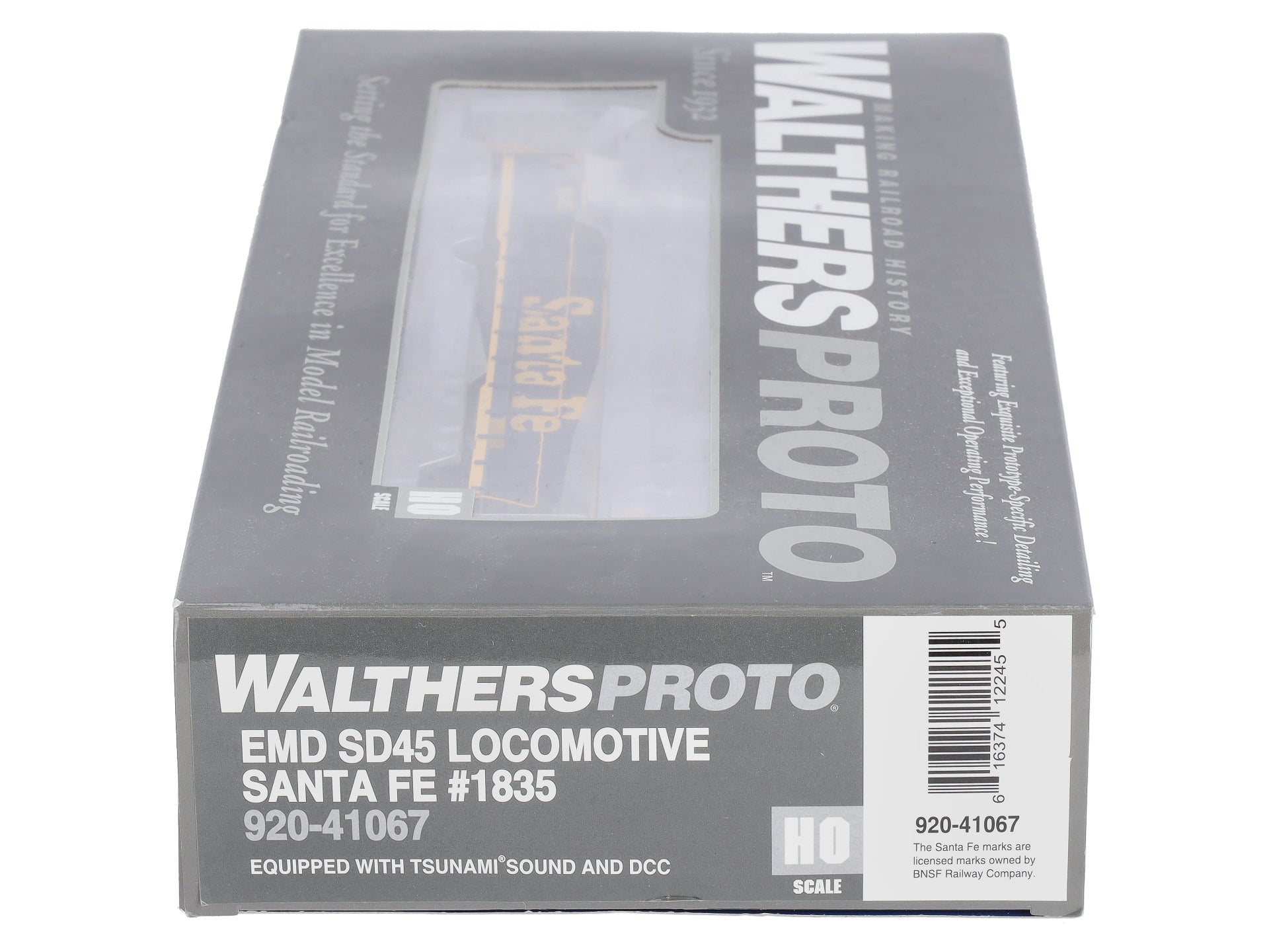 Walthers 920-41067 HO Santa Fe EMD SD45 Diesel Locomotive #1835 w/Sound & DCC