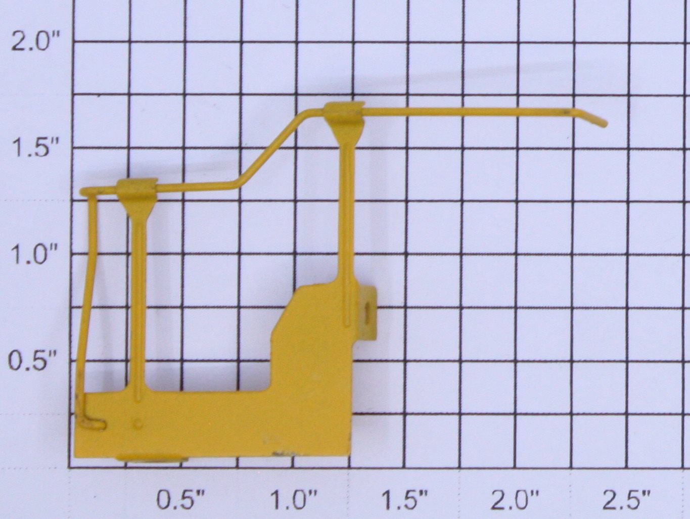 Lionel 8265-104 Left Hand Short Yellow Handrail