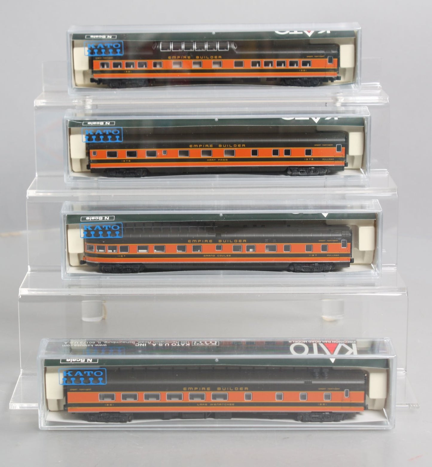 Kato 106-1051 N Scale Great Northern Smoothside Passenger Cars 4 Car (Set A) LN/Box