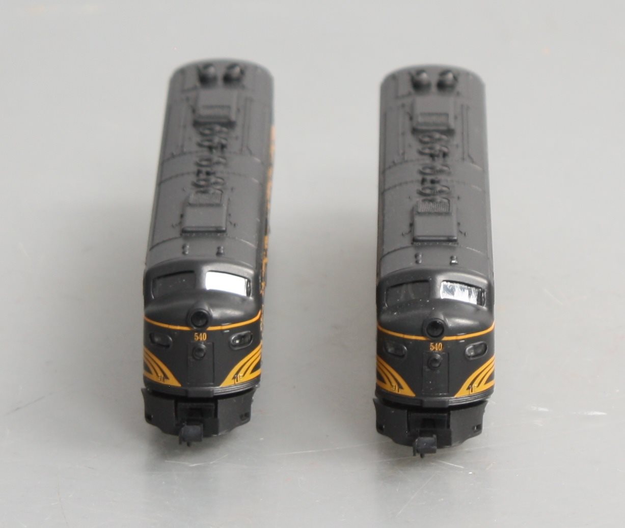 Arnold 5260 N Denver & Rio Grande Diesel Locomotive Set (Set of 2) LN/Box