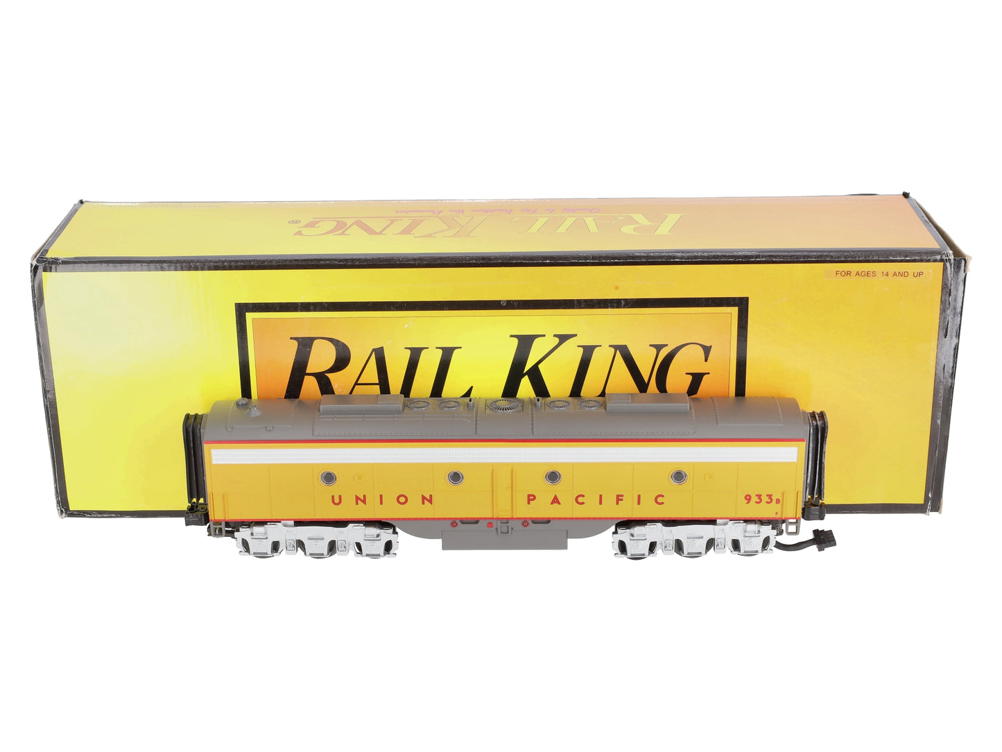 MTH 30-2912-3 Union Pacific E-8 B-Unit Non-Powered Diesel Engine #933B
