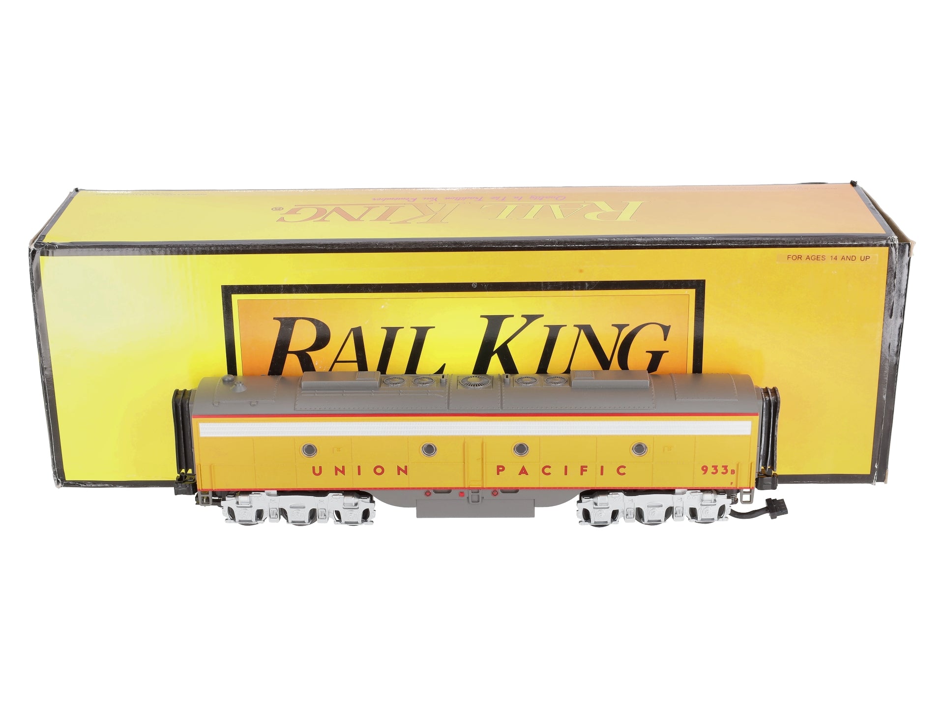 MTH 30-2912-3 Union Pacific E-8 B-Unit Non-Powered Diesel Engine #933B