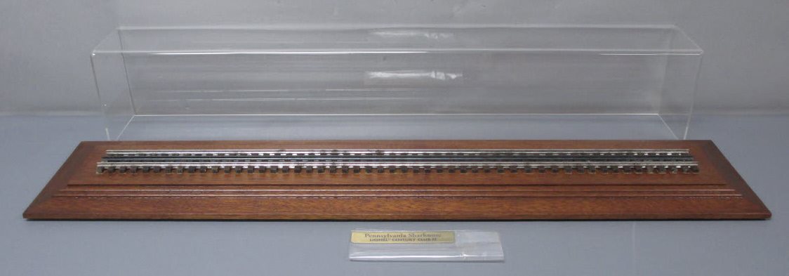 Lionel 6-24144 CCII Pennsylvania Sharknose Display Case LN