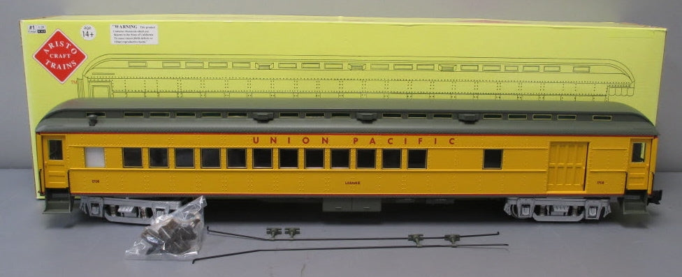 Aristo-Craft 31708 G Union Pacific Heavyweight Combine Car (Metal Wheels)