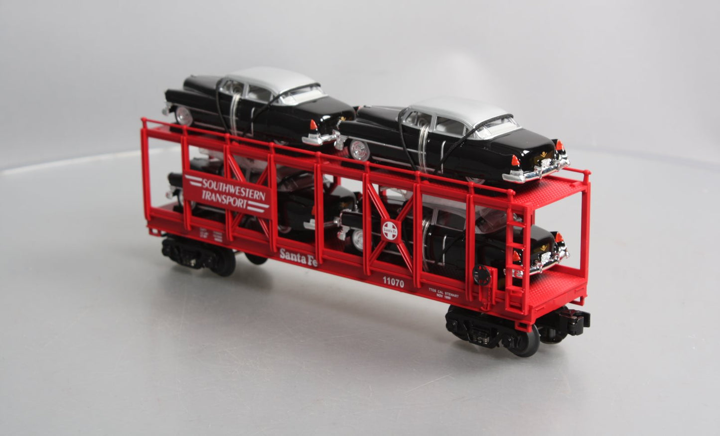 MTH 30-7659 O Gauge T.T.O.S. 1999 Auto Carrier w/ERTL 1952 Cadillac's #11070 NIB