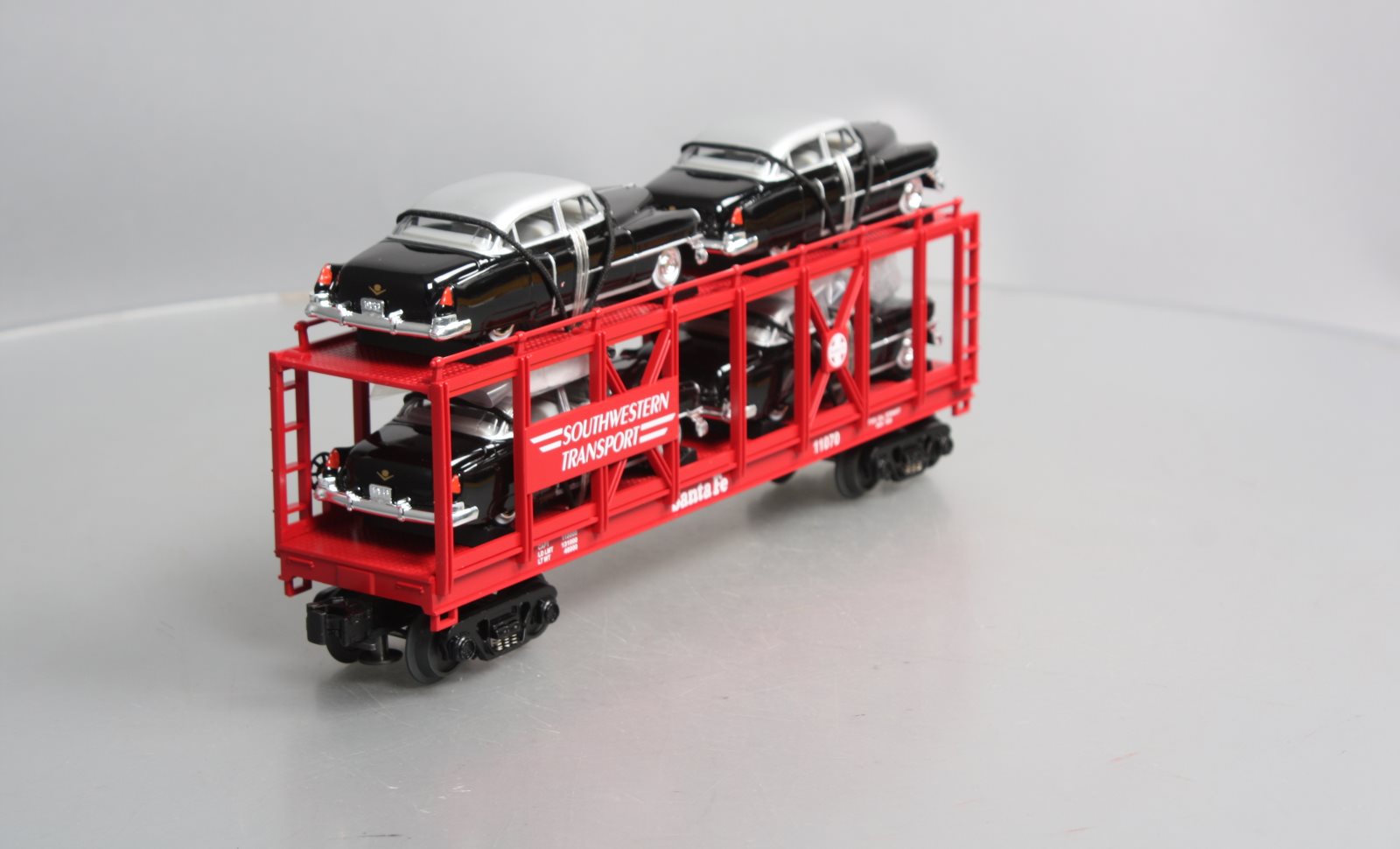 MTH 30-7659 O Gauge T.T.O.S. 1999 Auto Carrier w/ERTL 1952 Cadillac's #11070 NIB