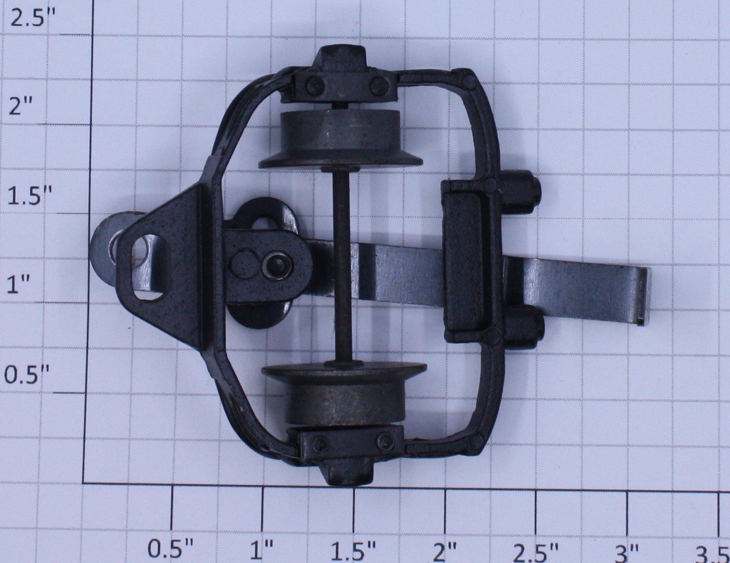 Lionel 8610-581 Rear Truck & Drawbar Assembly