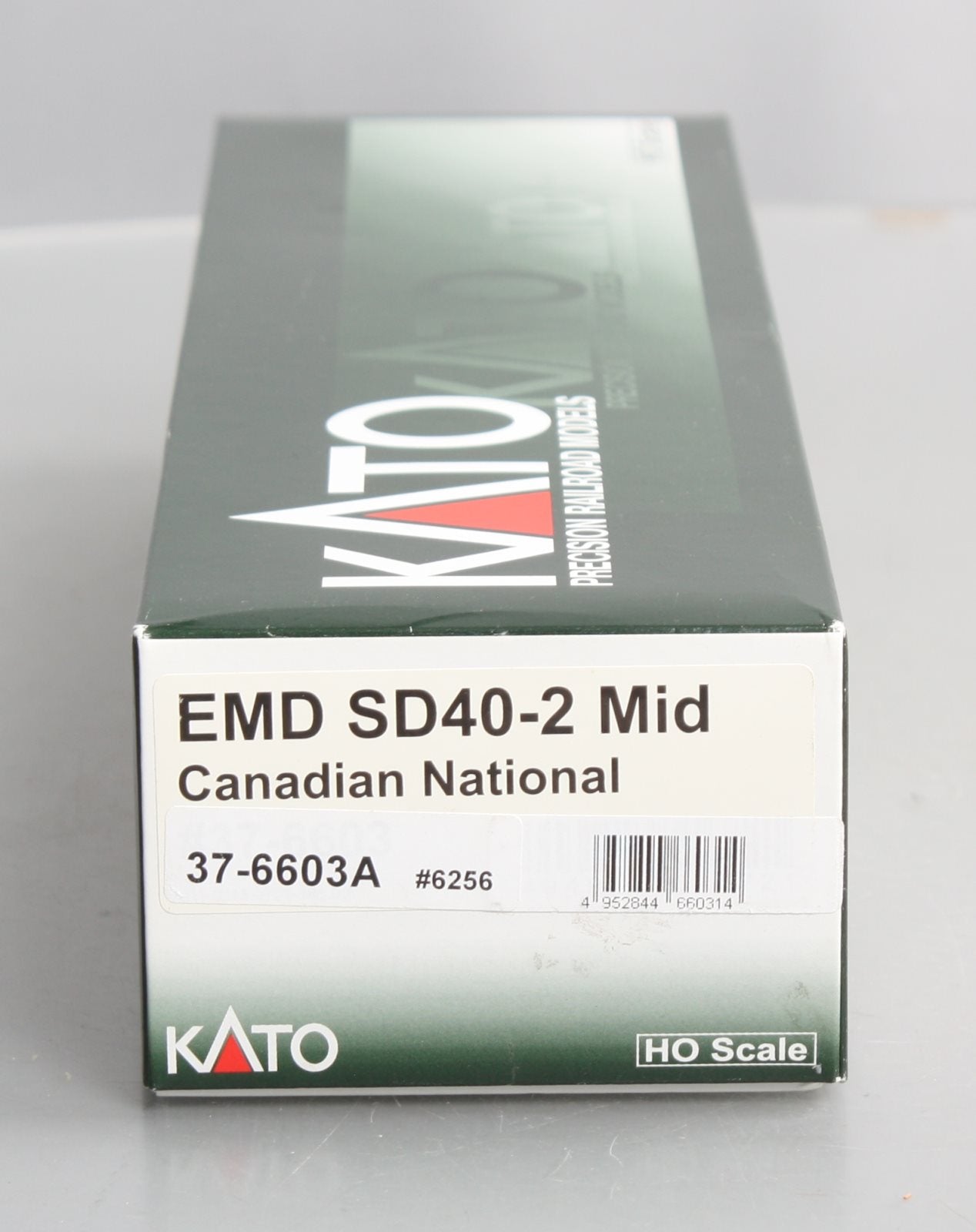 Kato 37-6603A HO Scale Canadian National SD40-2 Diesel Engine #6256