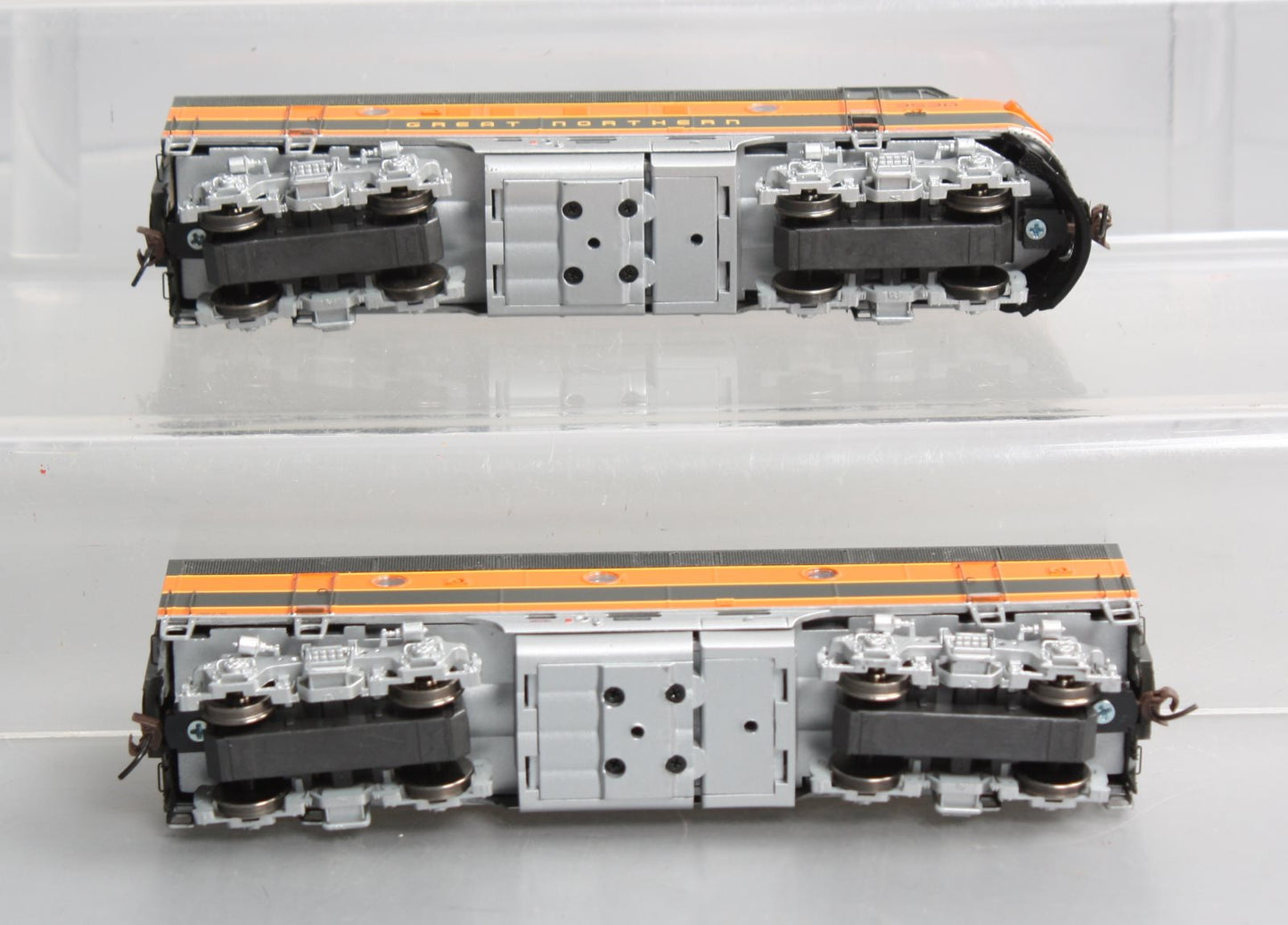 Athearn G2527 HO Scale Great Northern F-3A/F-3B Diesel Set #353A & #353B LN/Box
