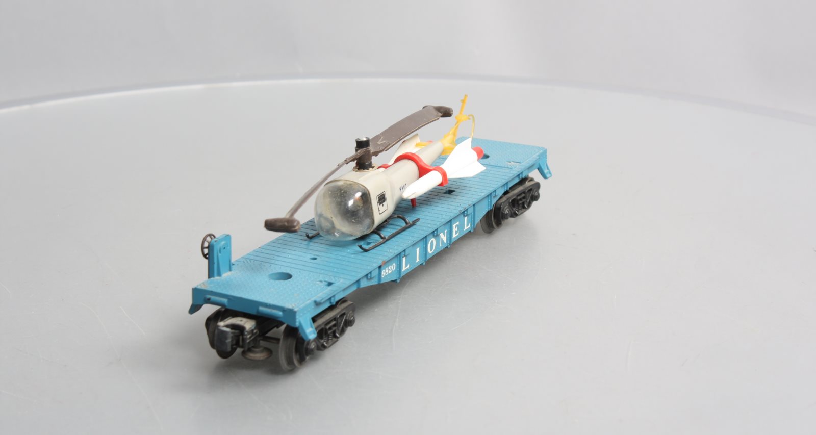 Lionel 6820 Vintage O Flatcar w/ Helicopter & Rockets