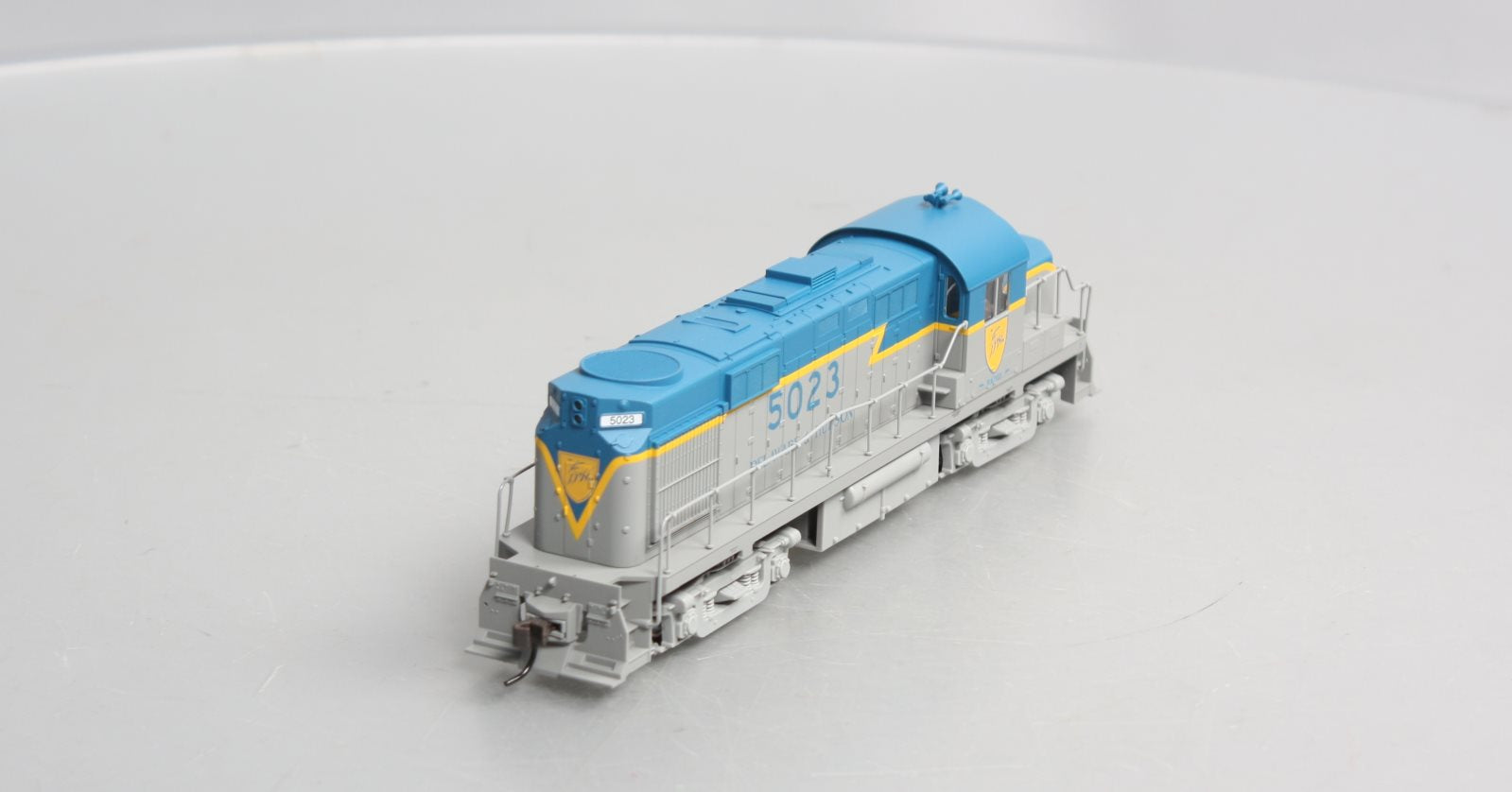 Atlas 10000304 HO Delaware & Hudson RS-36 Diesel Locomotive #5023
