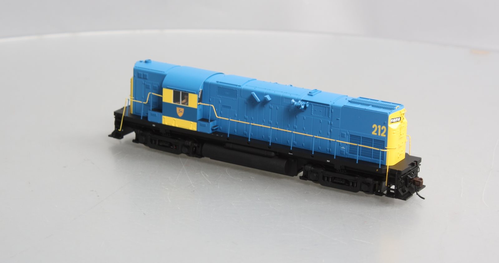 Atlas 10001115 HO Delaware & Hudson C420 PH.1 High Nose Diesel Locomotive #212