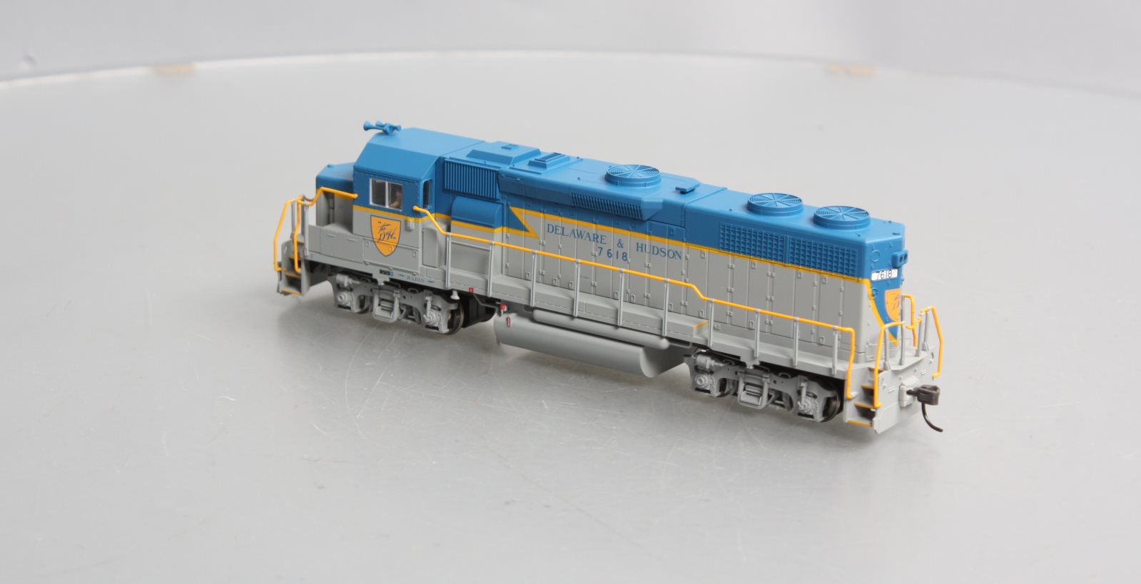 Atlas 10000489 HO Delaware & Hudson GP39-2 Ph1 Diesel Locomotive #7618 EX/Box