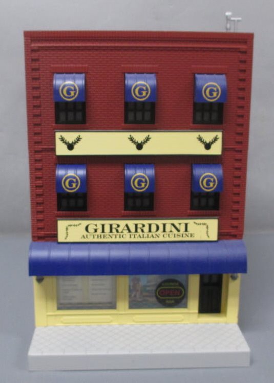 MTH 30-90050 O Assembled Girardini's Italian 3-Story Restaurant w/Blinking Sign EX/Box