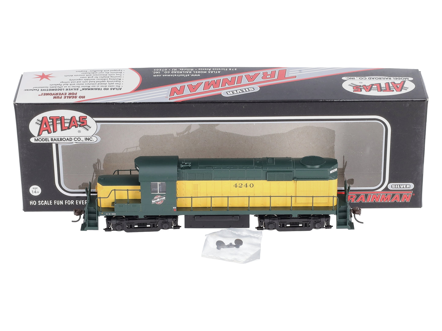 Atlas 10002636 HO Scale Chicago & North Western RS-32 Diesel Locomotive #4240