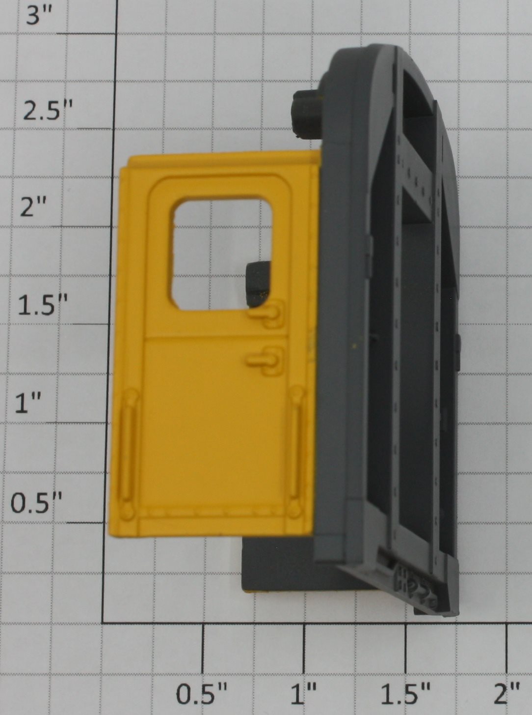 Lionel 9547-14 Gray and Yellow Vestibule