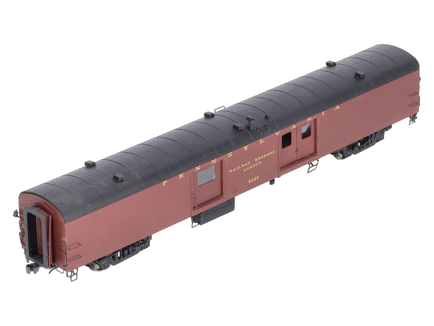 Rapido Trains 106072 HO Scale Pennsylvania 73' 6" Smooth Side Baggage #9325