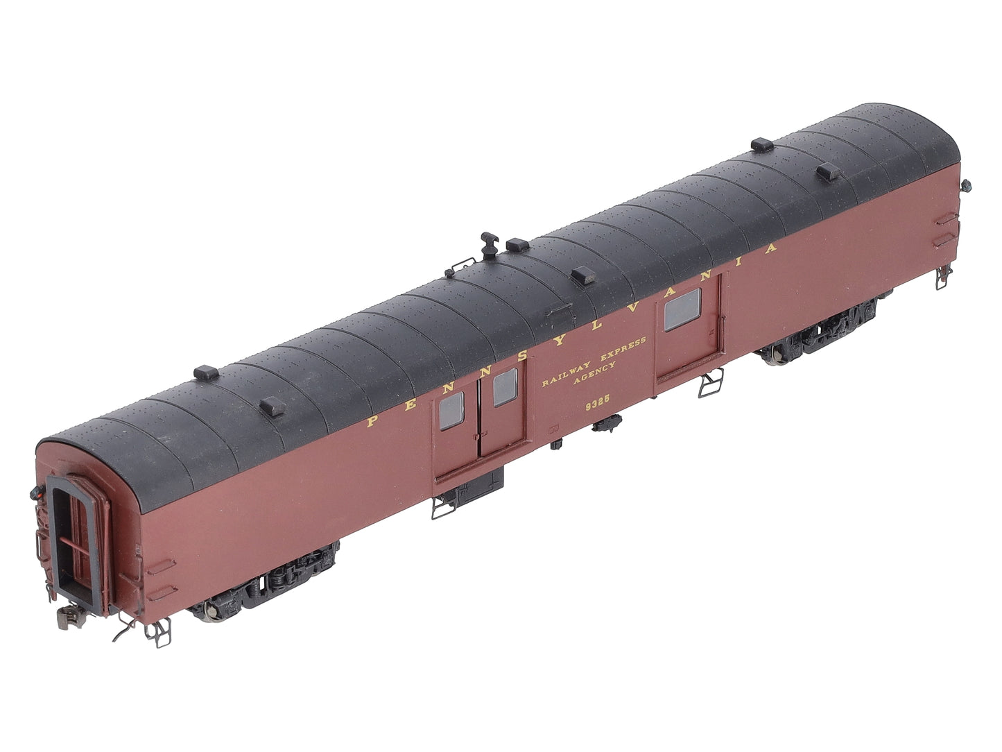 Rapido Trains 106072 HO Scale Pennsylvania 73' 6" Smooth Side Baggage #9325