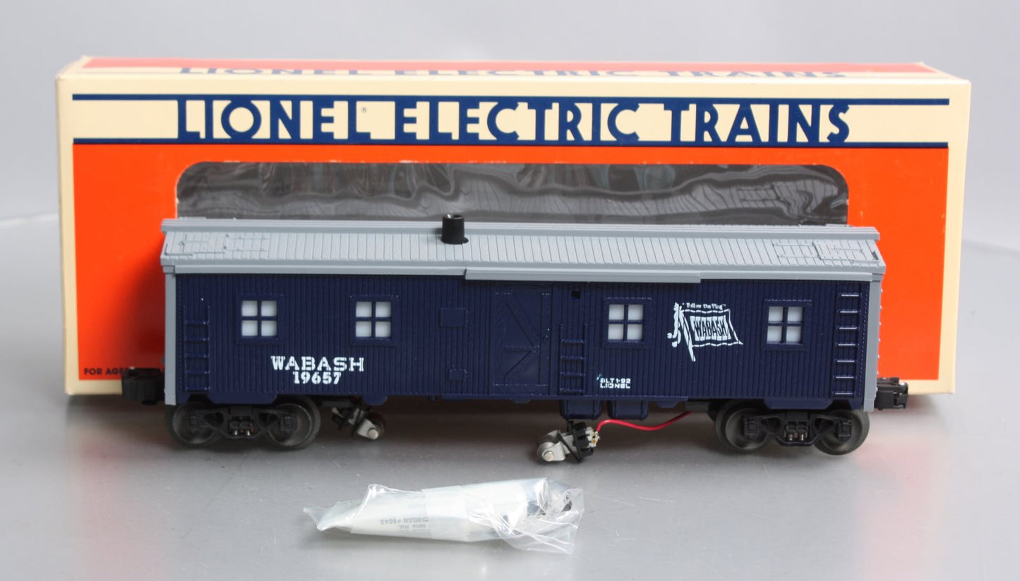 Lionel 6-19657 O Gauge Wabash Bunk Car w/Smoke #19657 NIB