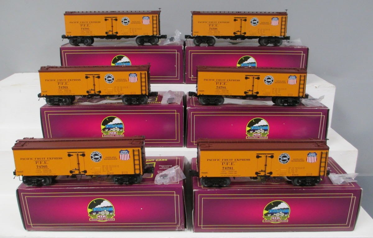 MTH 20-90692 O Pacific Fruit Express 36' Woodsided Reefer 6-Car Set MT/Box
