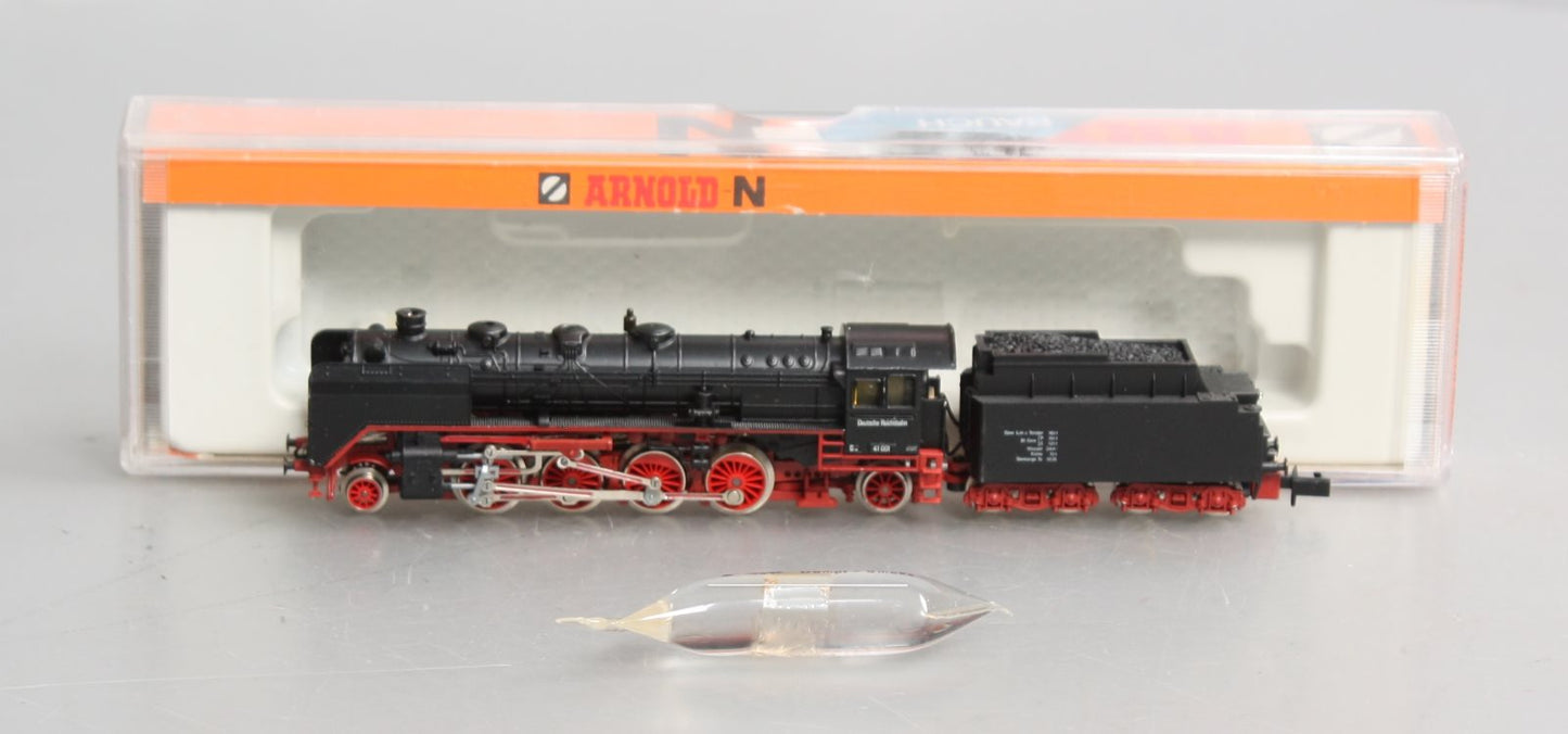 Arnold 2511 N Scale DR Deutsche Reichsbahn Locomotive  and Tender #41 001 LN/Box