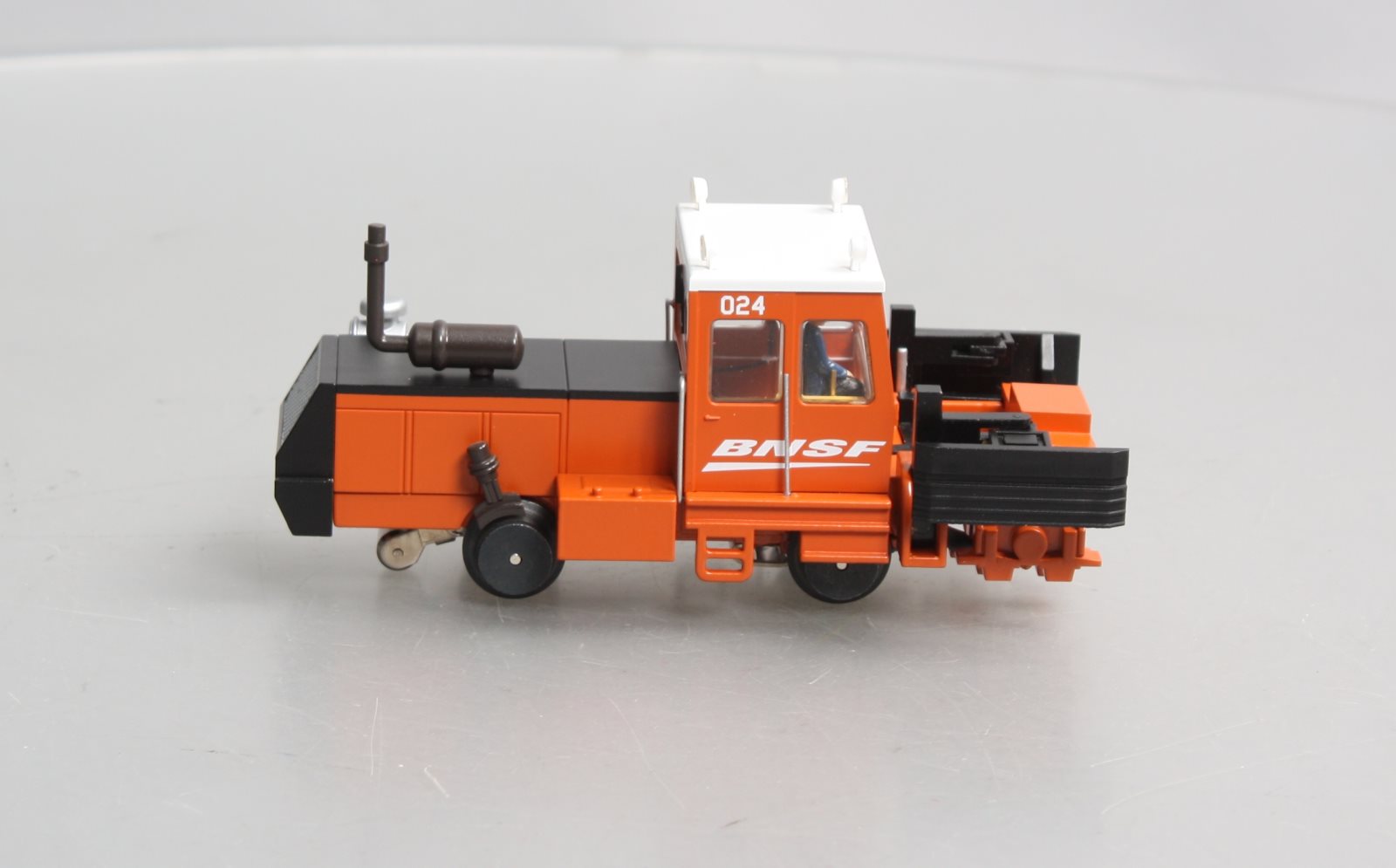 Lionel 2135080 O Burlington Northern Santa Fe TMCC Ballast Tamper NIB