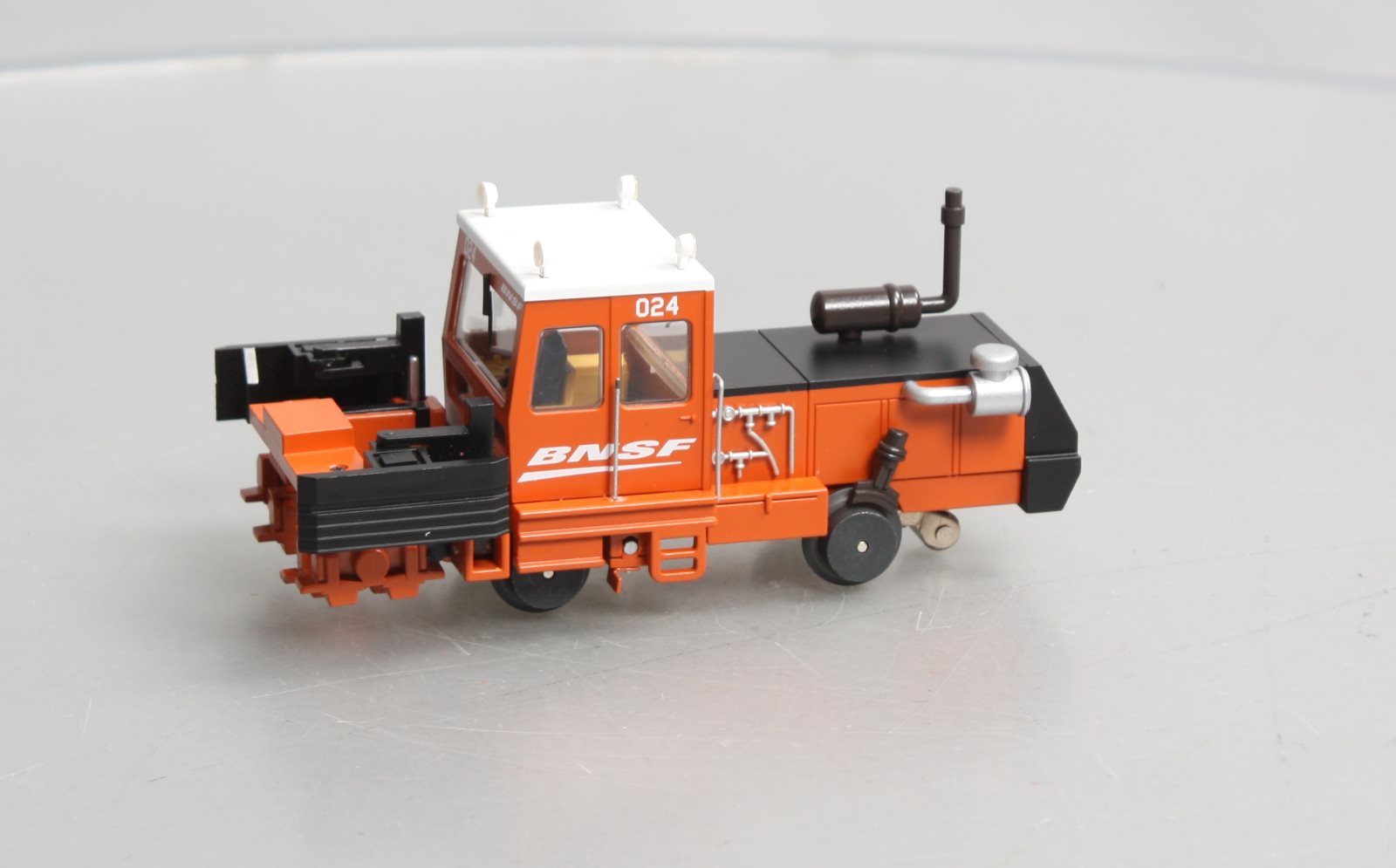 Lionel 2135080 O Burlington Northern Santa Fe TMCC Ballast Tamper NIB