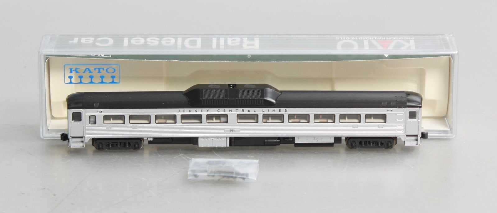Kato 166-0007 CNJ RDC-1 Passenger Car #551