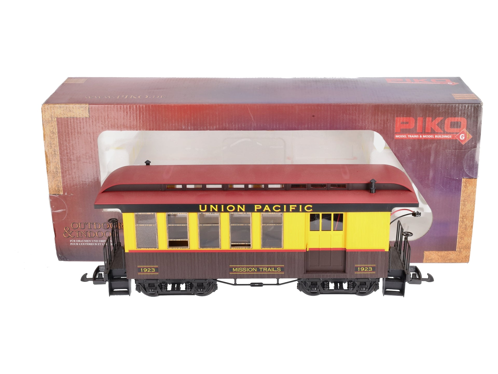 Piko 38649 G Scale Union Pacific Wood Combine #1923